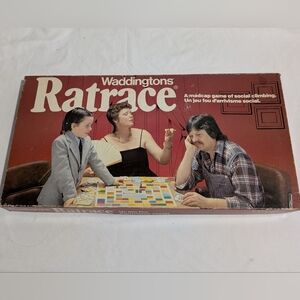 Ratrace  Board Game Vintage 1970's Bilingual   (Missing 2 Player Tokens)